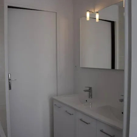 Nyaraló A 20 Mn Du Puy Du Fou Coquette Et Fonctionellle *