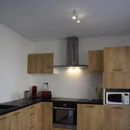 Nyaraló A 20 Mn Du Puy Du Fou Coquette Et Fonctionellle Mauléon